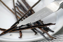 Load image into Gallery viewer, Organic Madagascar Vanilla Beans - Whole Grade B Pods for Extract Making