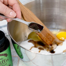 Load image into Gallery viewer, Gourmet Madagascar Vanilla Bean Paste - With Real Vanilla Seeds