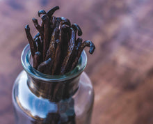 Load image into Gallery viewer, Organic Madagascar Vanilla Beans - Whole Grade A Vanilla Pods for Vanilla Extract and Baking