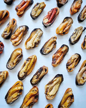 Load image into Gallery viewer, Green Lipped Mussels